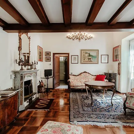 Holiday home Pescallo *